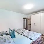 Sonnenteich-haus By Interhome Casa vacanze Goritschach