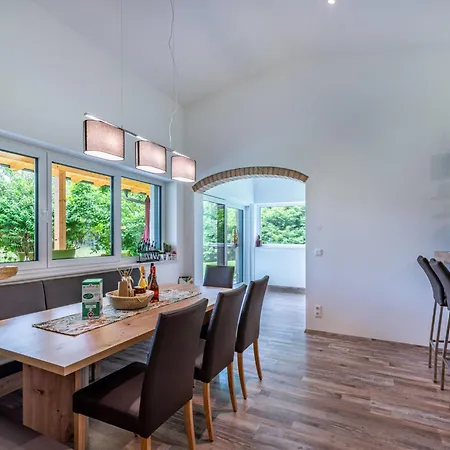 Sonnenteich-haus By Interhome * Goritschach