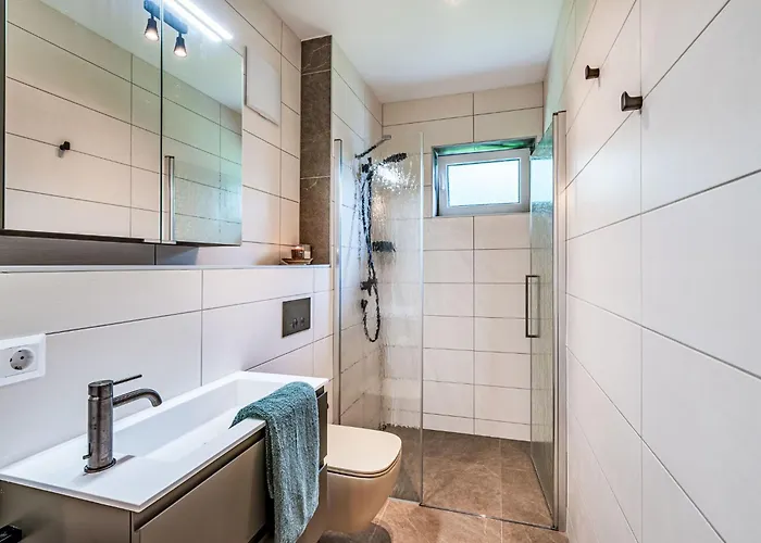 Sonnenteich-haus By Interhome * Gortschach (Villach)