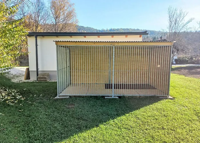 Dom wakacyjny Sonnenteich-haus By Interhome Gortschach (Villach)